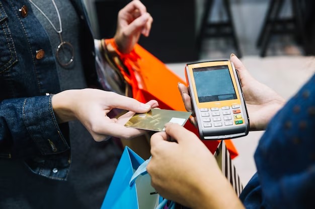  The Shift Towards Cashless Economies: Benefits and Challenges